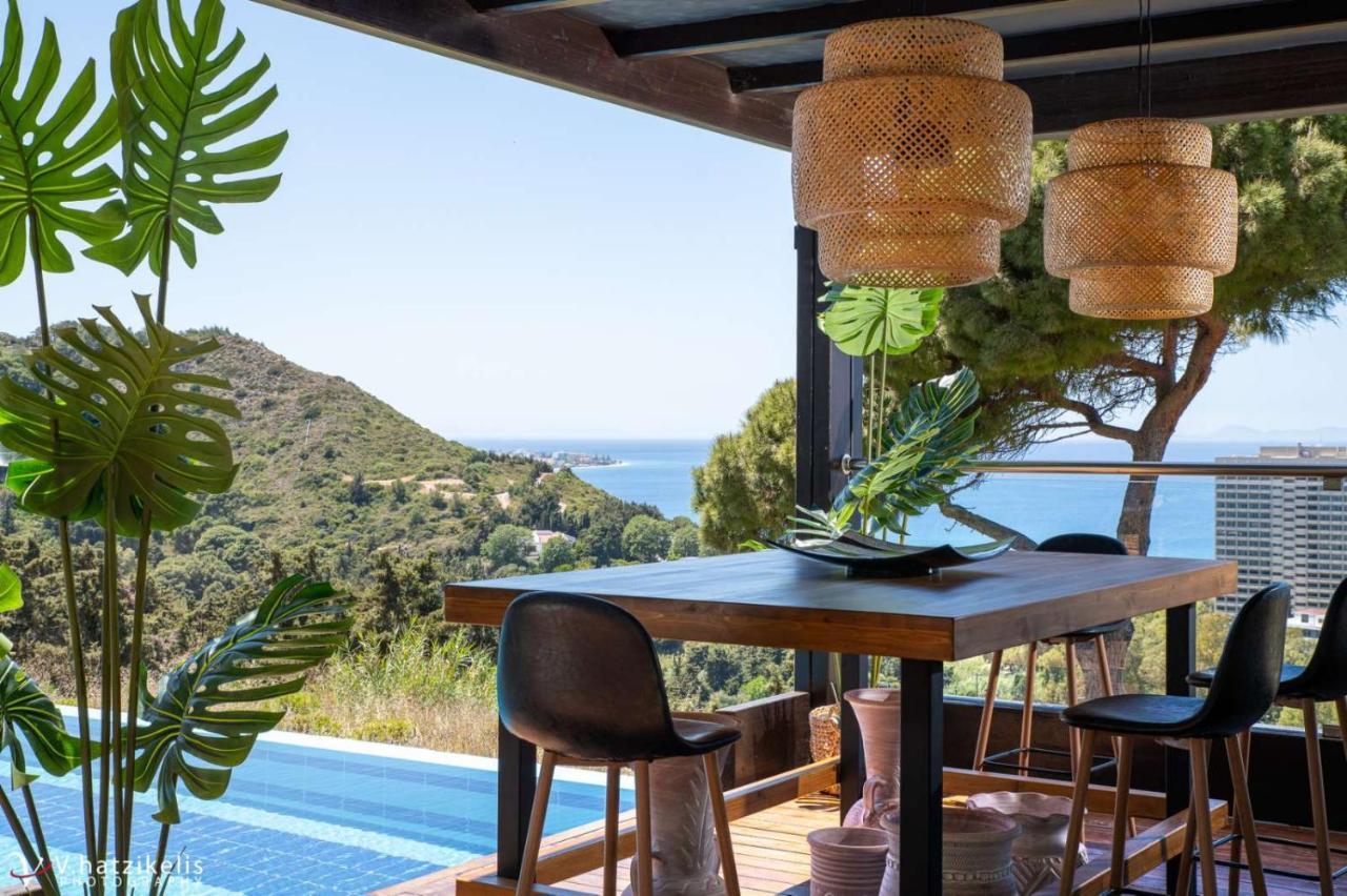 Villa Equinox