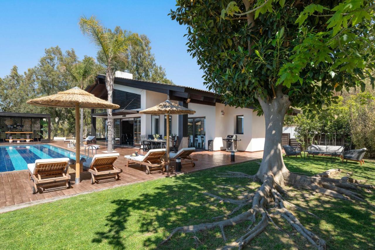 Villa Equinox *